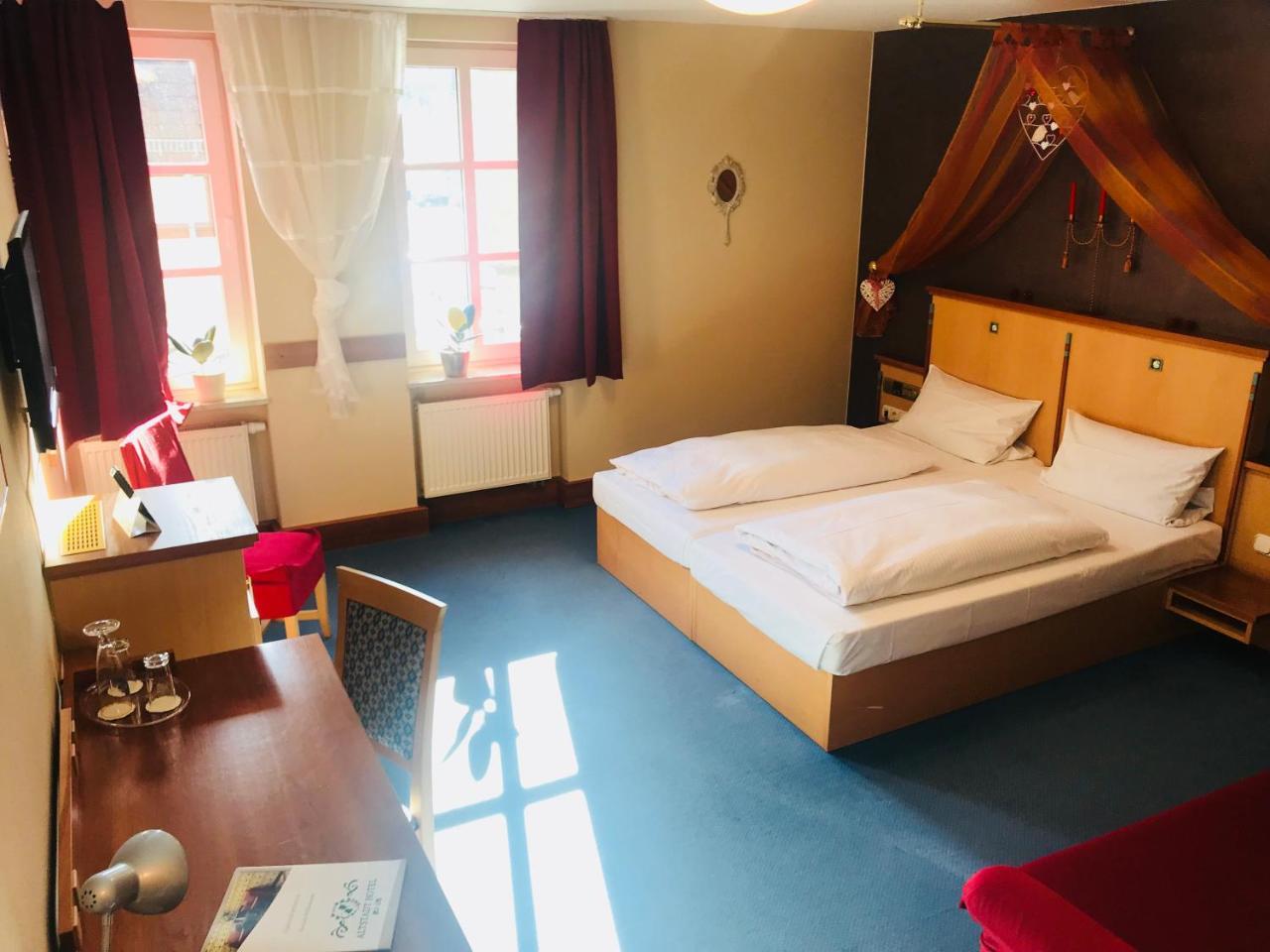 Altstadthotel Hassfurt Gbr Екстериор снимка